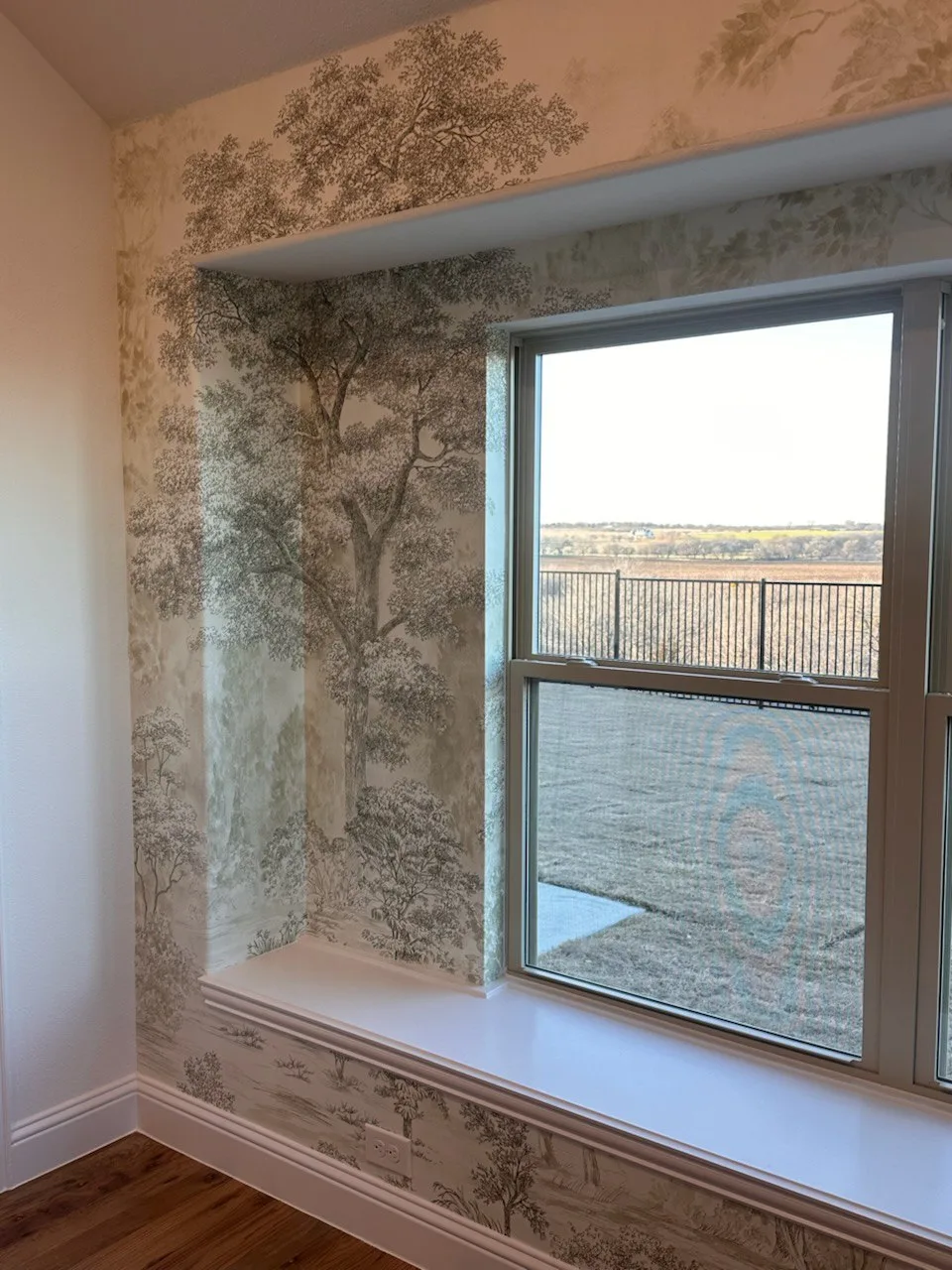Elegant wallpaper design Chicago