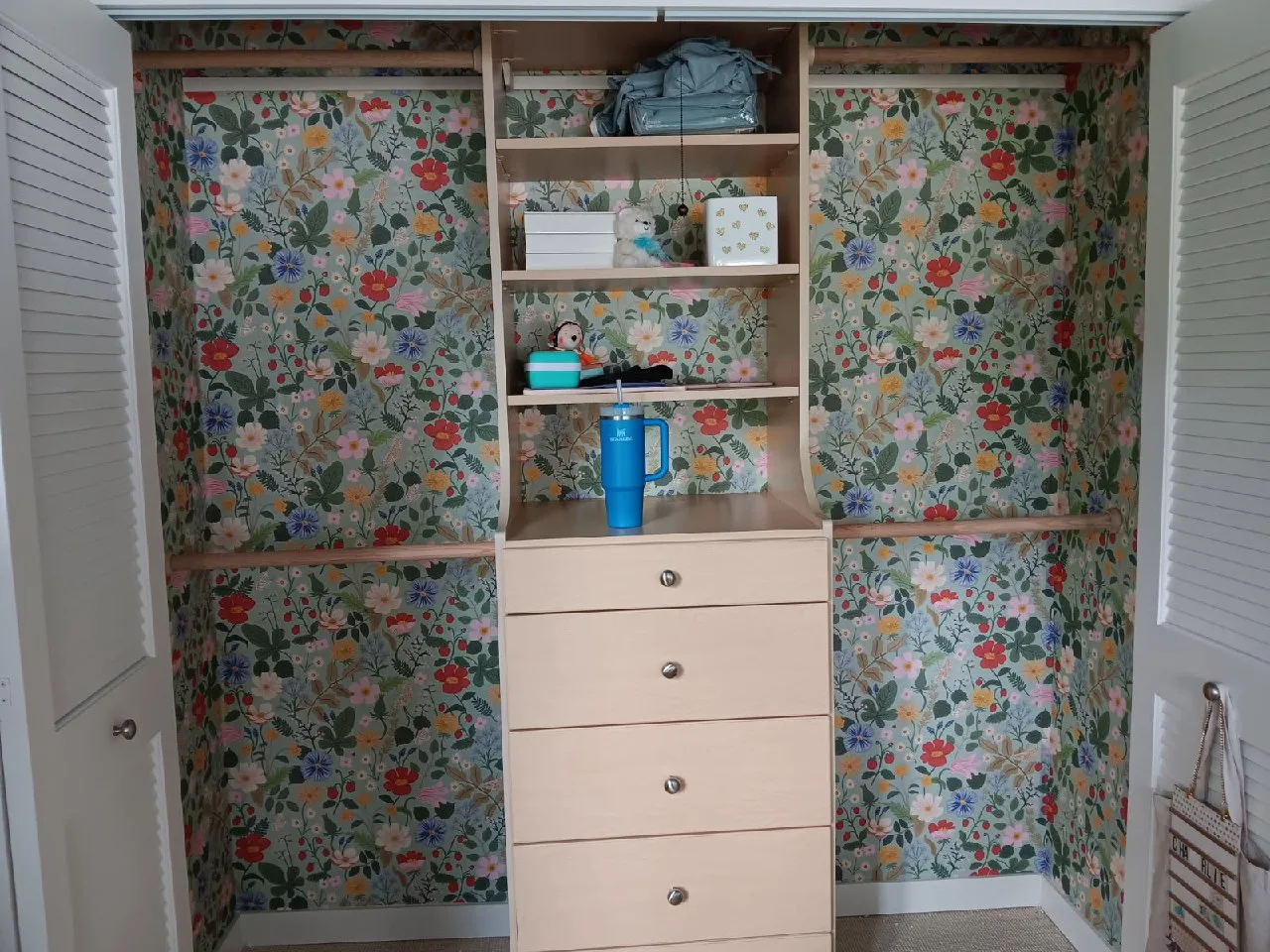 Historic home wallpaper installation Chicago
