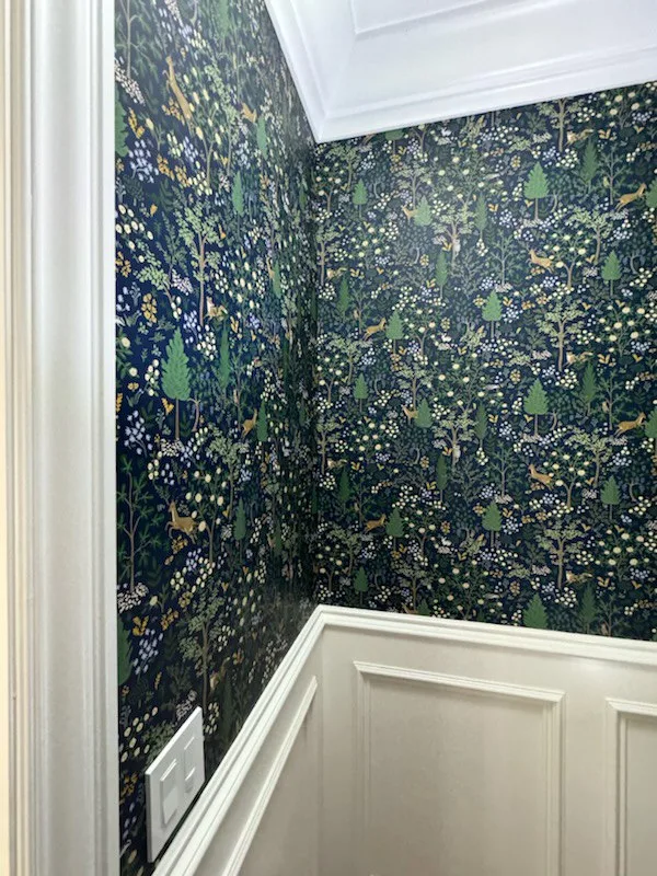 Wallpaper installation services Chicago