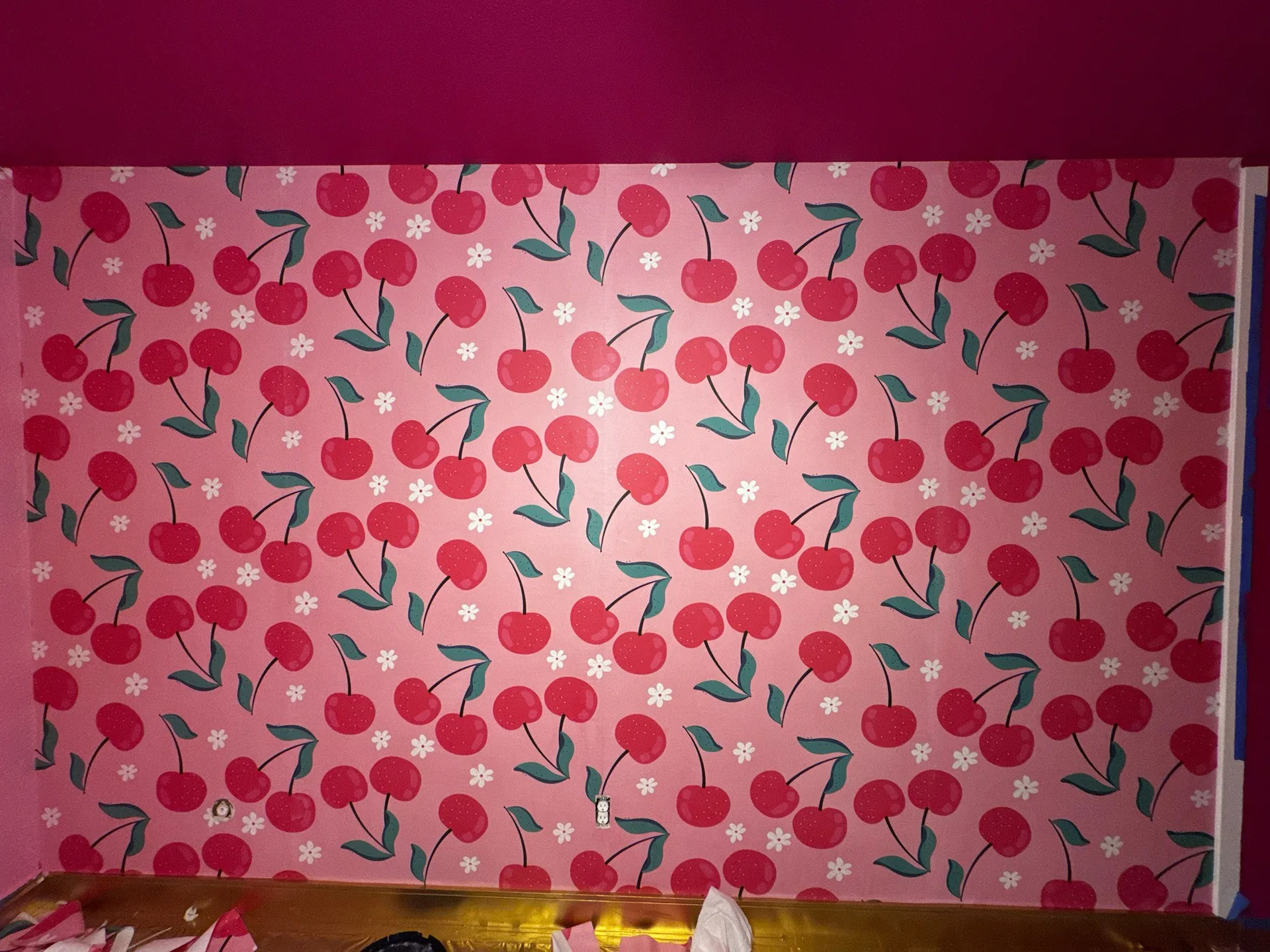 Residential wallpaper installation in Chicago