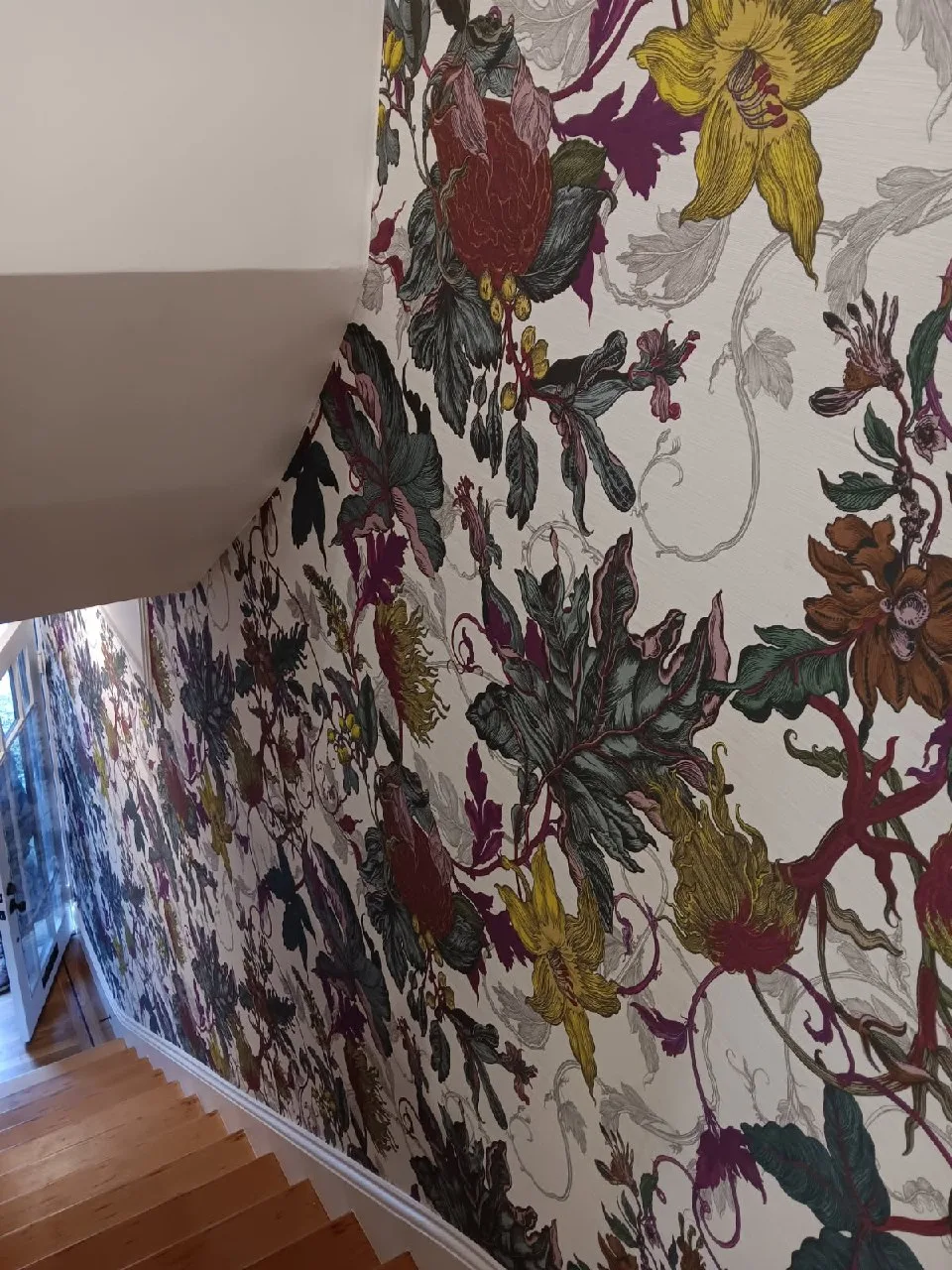 Residential wallpaper installation Chicago