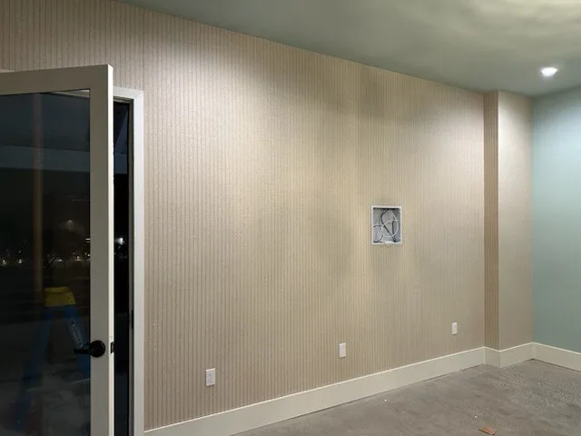 Wallpaper installation Lake View Chicago